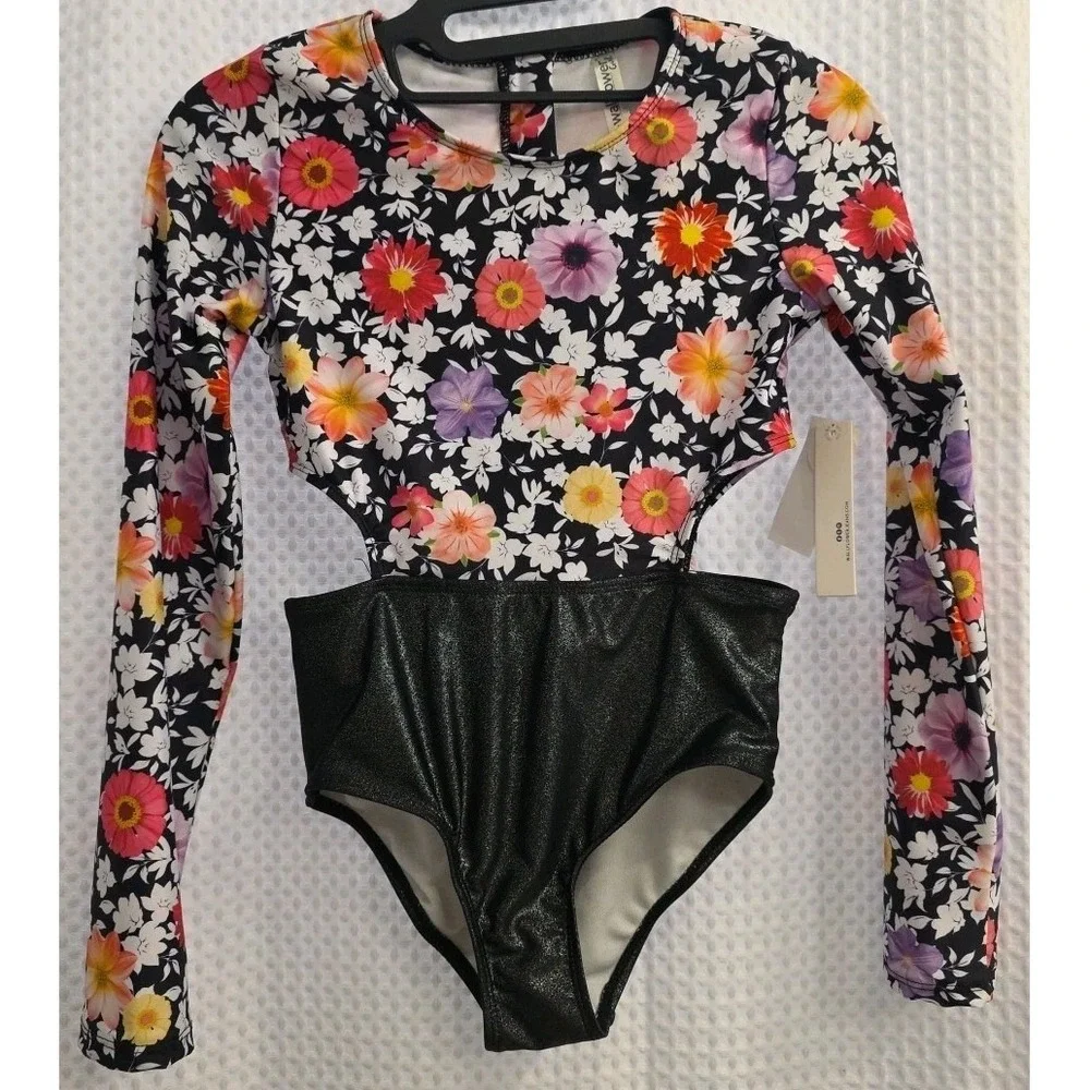 New Girls Size 5 Wallflower Floral One Piece Swimsuit With Cut‎ Out
